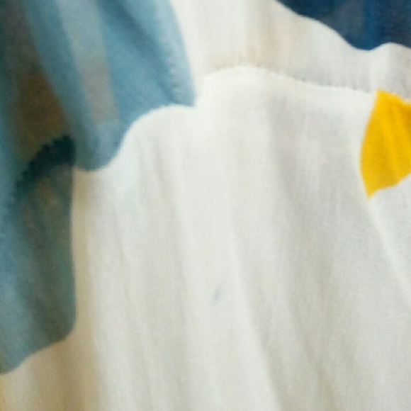 🔥ASOS Chiffon Abstract Print Wrap Top🔥 - Picture 4 of 8